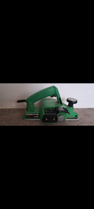 رنده برقی کارگاهی HITACHI p20sb
