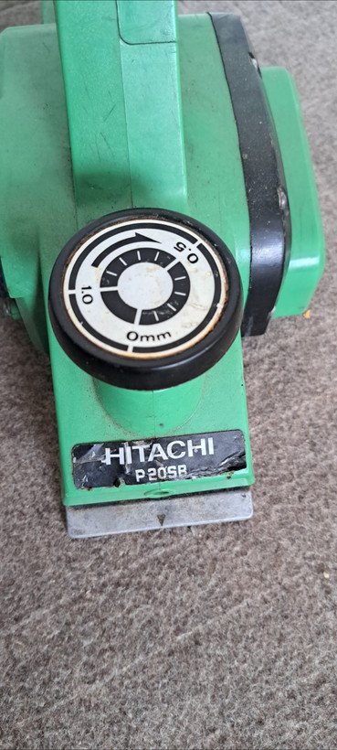 رنده برقی کارگاهی HITACHI p20sb